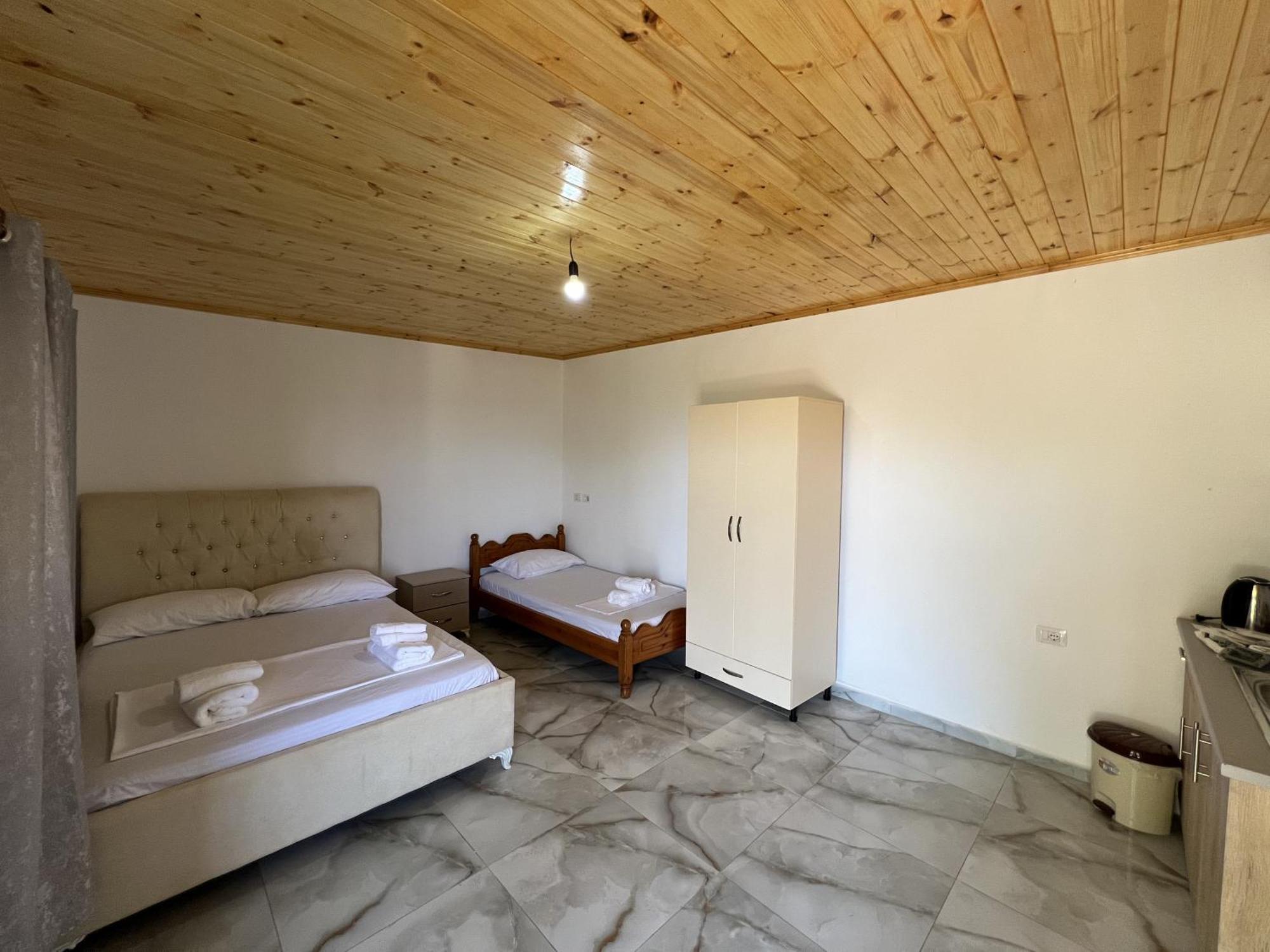 Oni Apartments Ksamil Ngoại thất bức ảnh