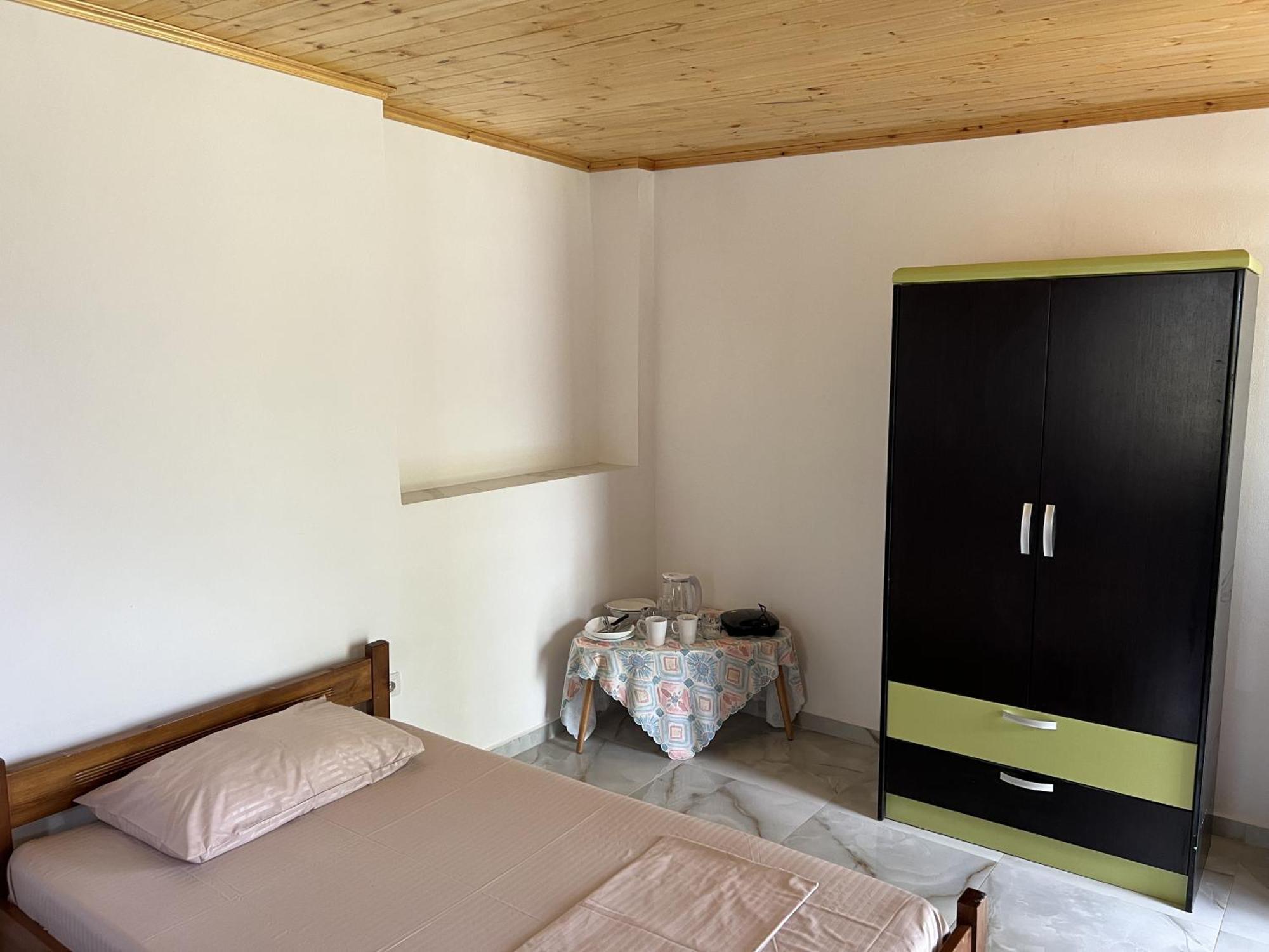 Oni Apartments Ksamil Ngoại thất bức ảnh