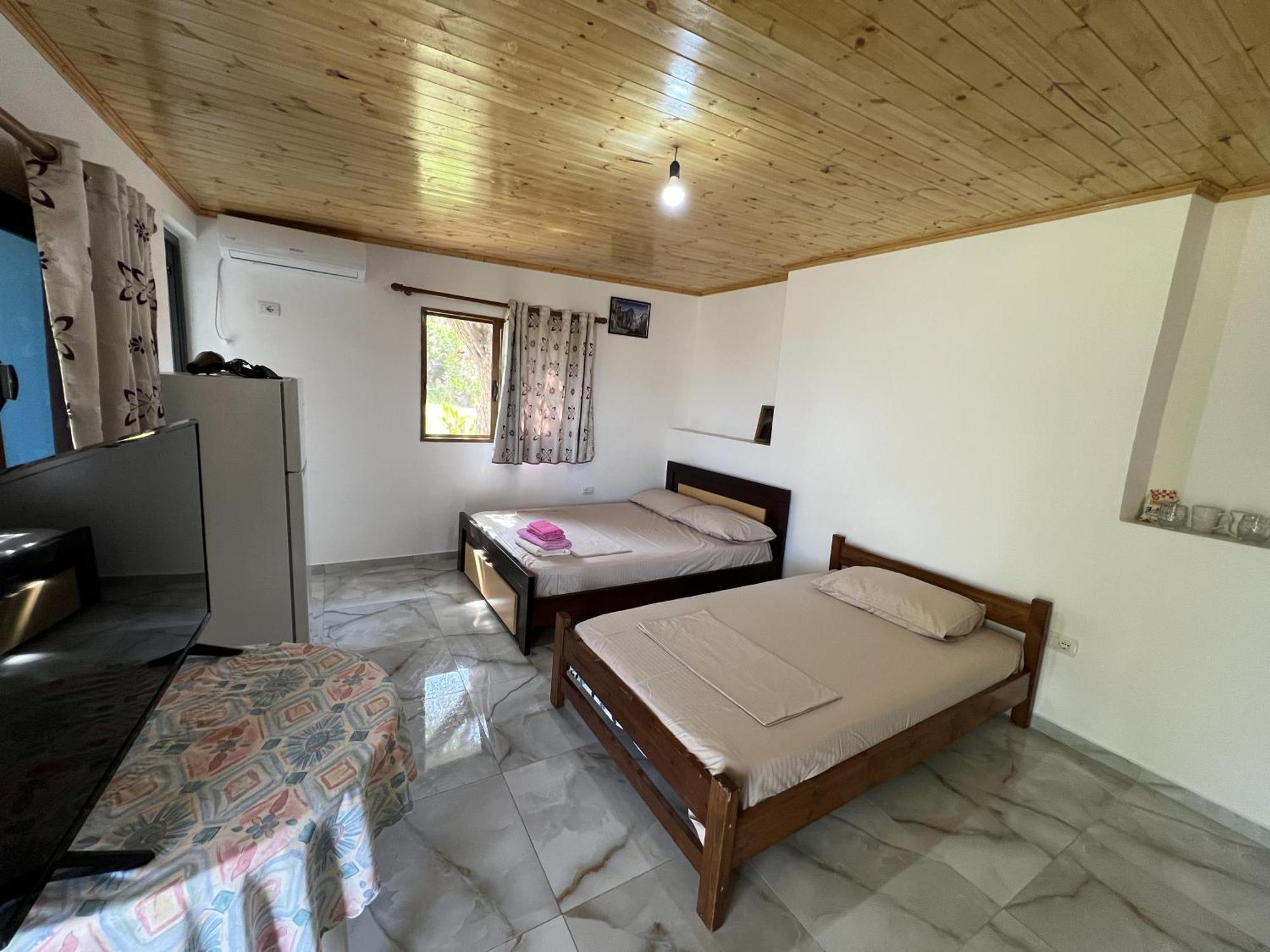Oni Apartments Ksamil Ngoại thất bức ảnh
