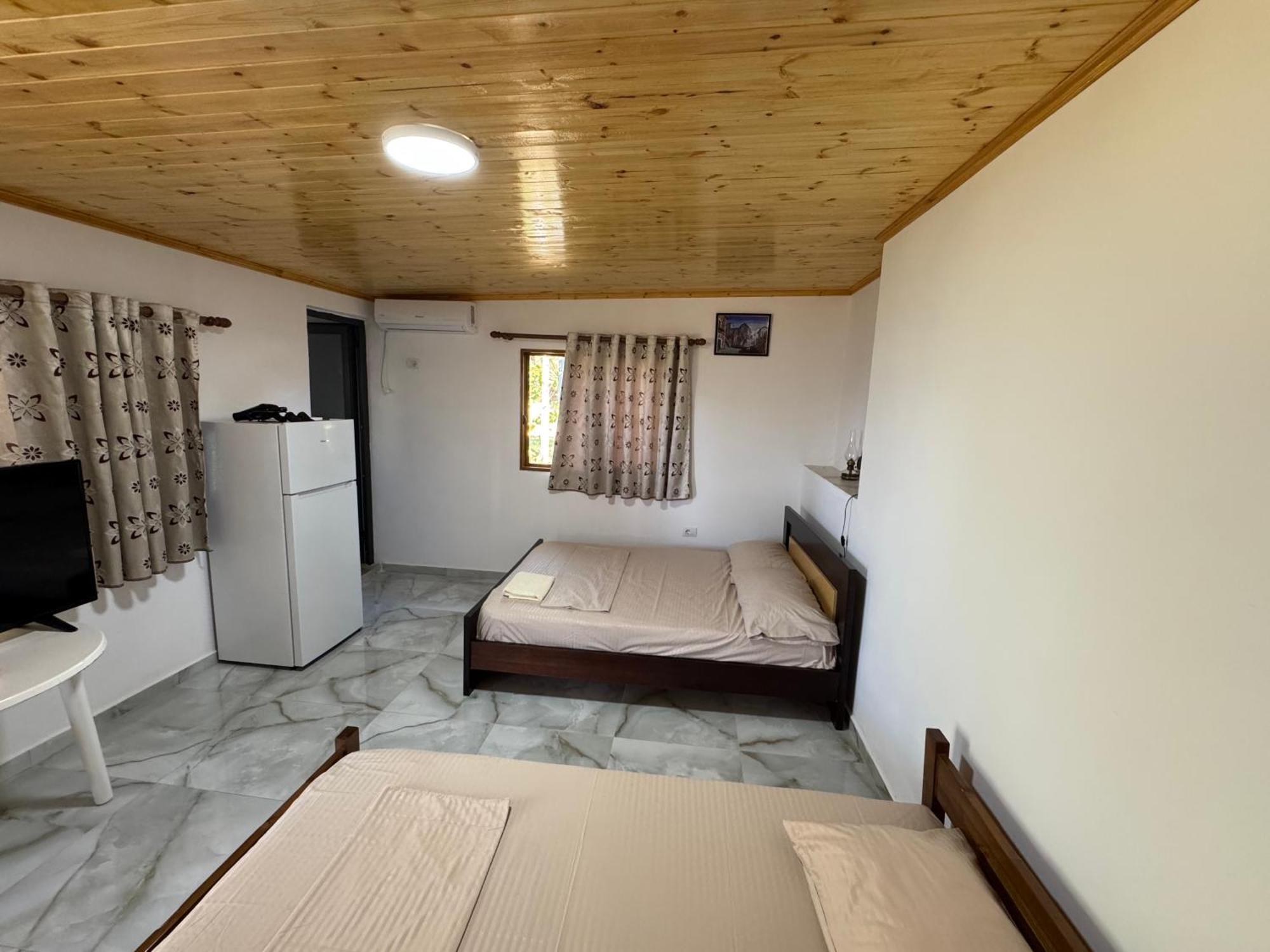 Oni Apartments Ksamil Ngoại thất bức ảnh
