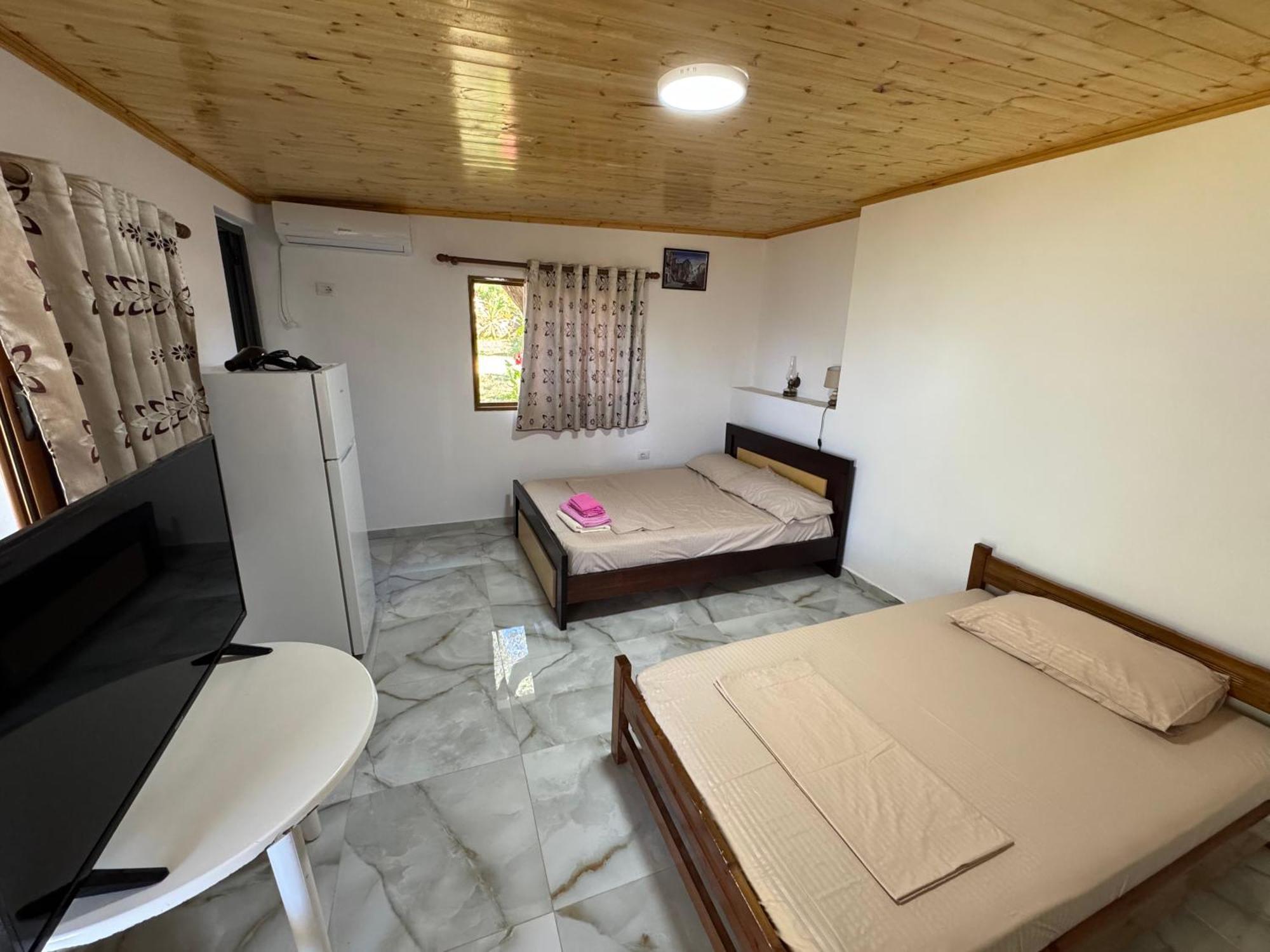 Oni Apartments Ksamil Ngoại thất bức ảnh