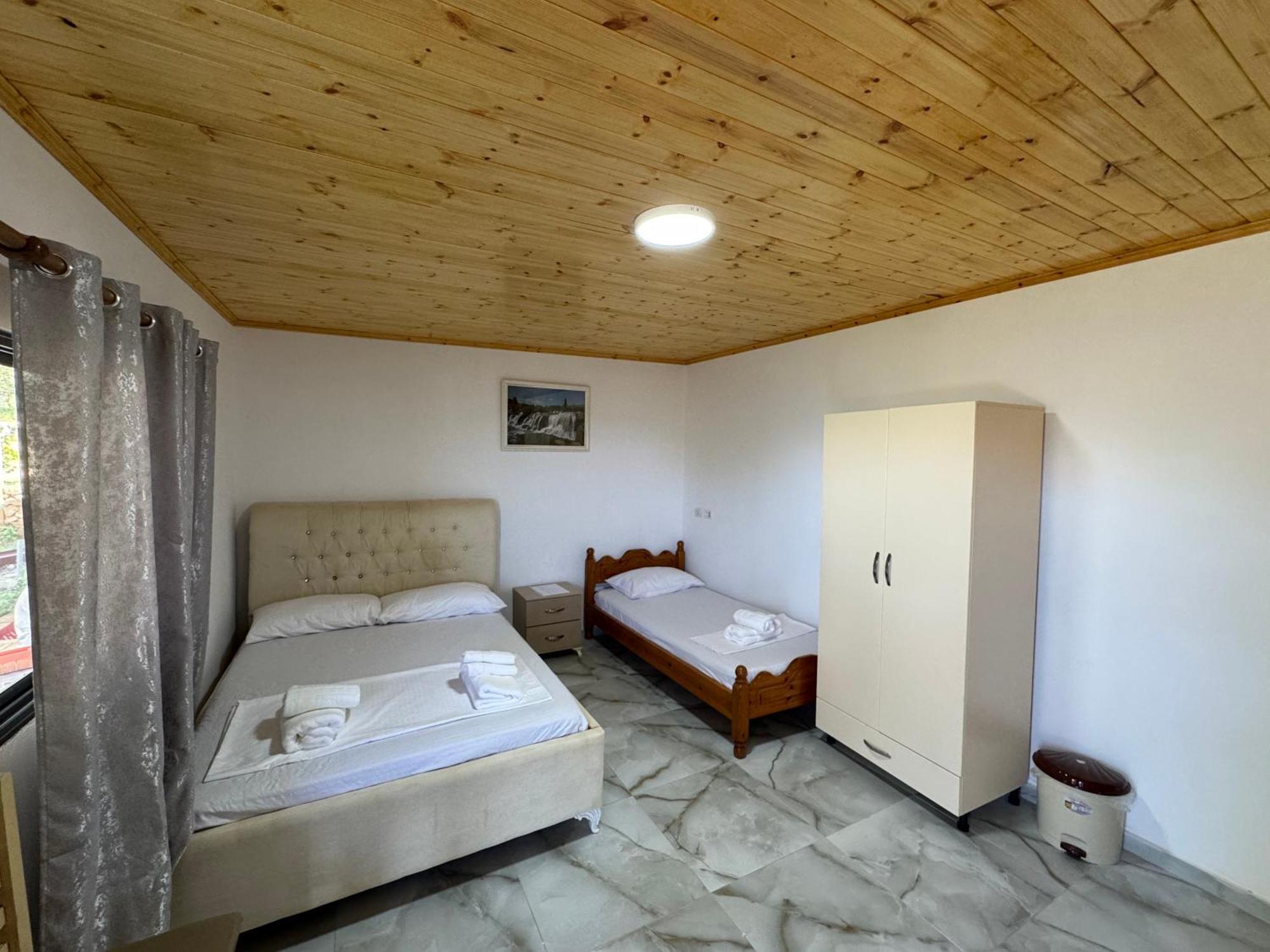Oni Apartments Ksamil Ngoại thất bức ảnh